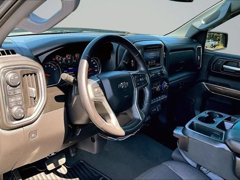 Used 2021 Chevrolet Silverado 1500 RST AWD/4WD image 17