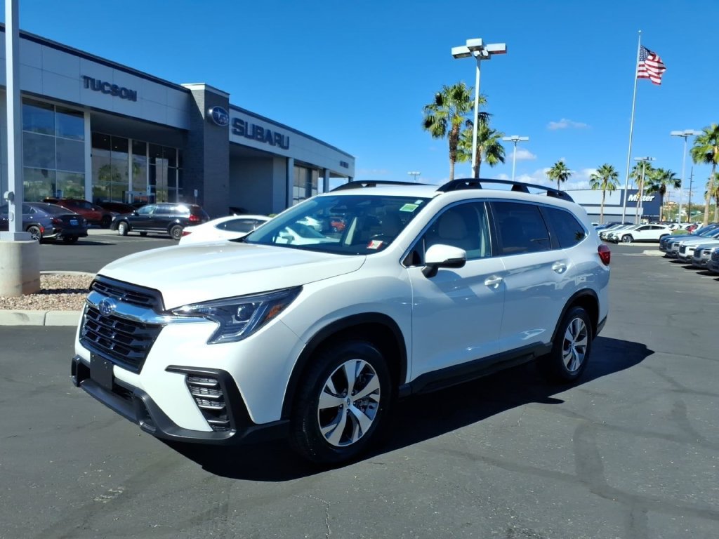 Certified 2023 Subaru Ascent Premium w/ Convenience Package AWD/4WD image 7