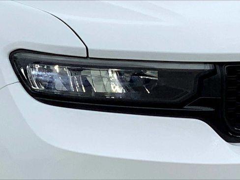 Used 2023 Jeep Grand Cherokee L Laredo image 24