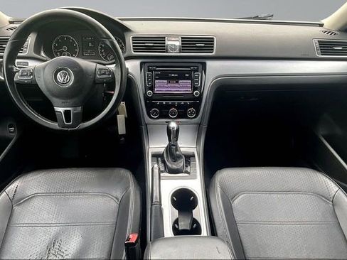 Used 2013 Volkswagen Passat 2.5 SE FWD image 7