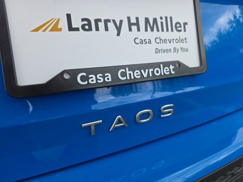 Used 2022 Volkswagen Taos SE w/ Panoramic Sunroof Package image 20