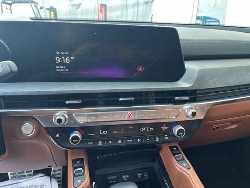 Certified 2023 Kia Telluride SX Prestige X-Line AWD/4WD image 16