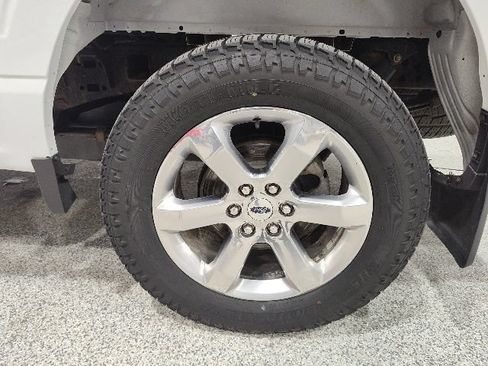 Used 2021 Ford F150 Lariat w/ Equipment Group 502A High AWD/4WD image 12
