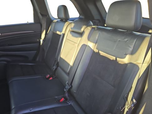 Used 2018 Jeep Grand Cherokee Altitude RWD image 16