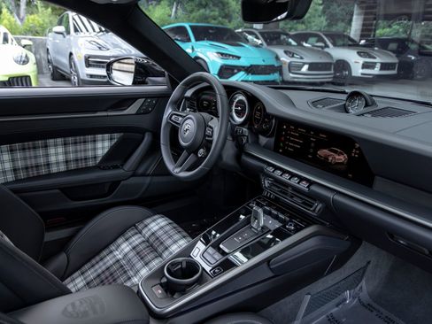 Certified 2025 Porsche 911 Turbo S AWD/4WD image 52