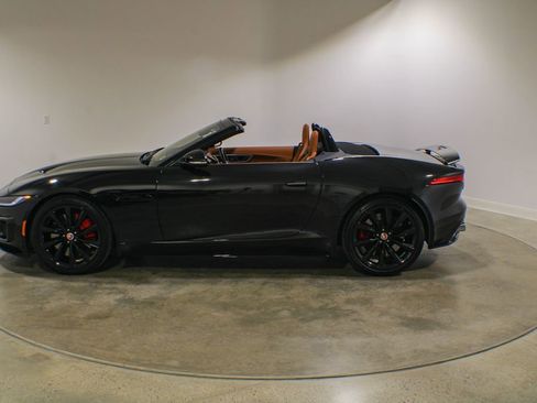 Used 2021 Jaguar F-TYPE R AWD/4WD image 2
