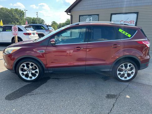 Used 2014 Ford Escape Titanium w/ Equipment Group 401A AWD/4WD image 8