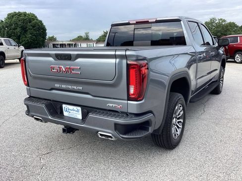 Used 2022 GMC Sierra 1500 AT4 w/ AT4 Preferred Package AWD/4WD image 11