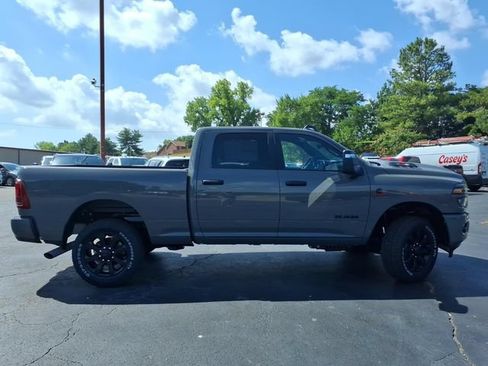 New 2026 RAM 2500 Big Horn AWD/4WD image 2