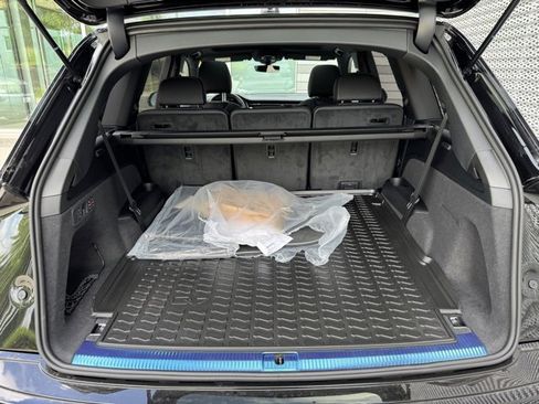 New 2025 Audi Q7 3.0T Premium Plus image 18