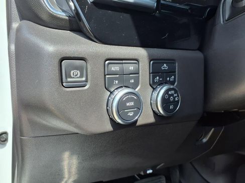 Used 2024 GMC Sierra 1500 Elevation w/ X31 Off-Road Package image 22