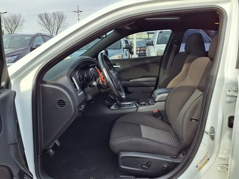 Used 2022 Dodge Charger R/T w/ Blacktop Package image 16