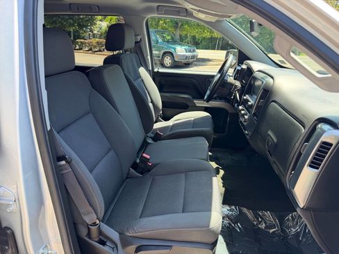 Used 2017 Chevrolet Silverado 1500 LT w/ All Star Edition AWD/4WD image 22