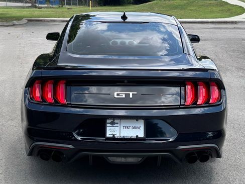Used 2021 Ford Mustang GT Premium RWD image 5