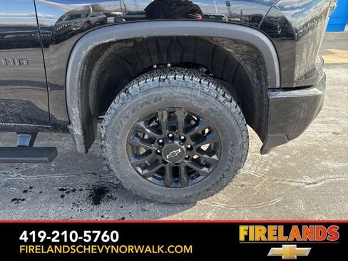 New 2026 Chevrolet Silverado 2500 Custom w/ Custom Value Package image 21