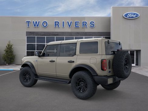 New 2026 Ford Bronco Outer Banks w/ Sasquatch Package AWD/4WD image 4