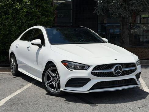 Used 2022 Mercedes-Benz CLA 250 4MATIC image 7