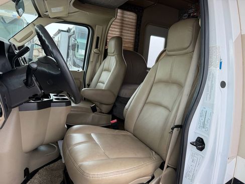 Used 2017 Ford E-350 and Econoline 350 Super Duty w/ Motorhome Prep Package image 14