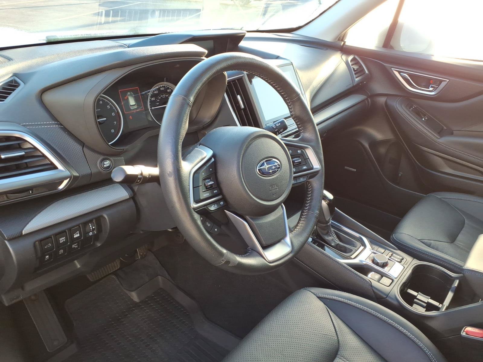 Used 2019 Subaru Forester Limited AWD/4WD image 17