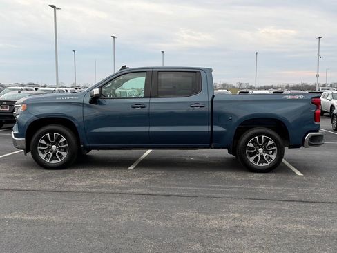 Used 2024 Chevrolet Silverado 1500 LT image 8