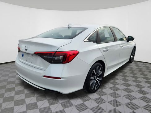 Certified 2023 Honda Civic EX image 4