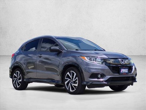 Used 2019 Honda HR-V Sport image 3