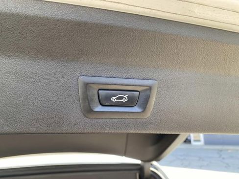 Used 2018 BMW X3 xDrive30i w/ Driving Assistance Package AWD/4WD image 8