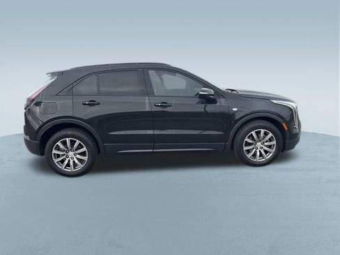 Used 2023 Cadillac XT4 Sport w/ Cold Weather Package image 9