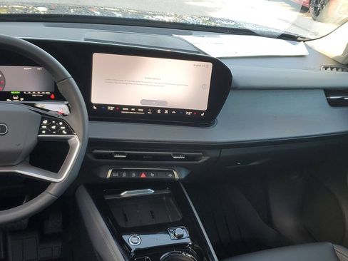 New 2026 Audi Q3 quattro 2.0T AWD/4WD image 21