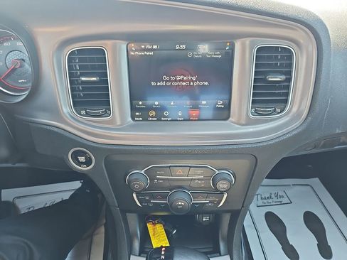 Used 2023 Dodge Charger SXT RWD image 25