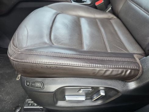 Used 2022 MAZDA CX-5 Signature image 19