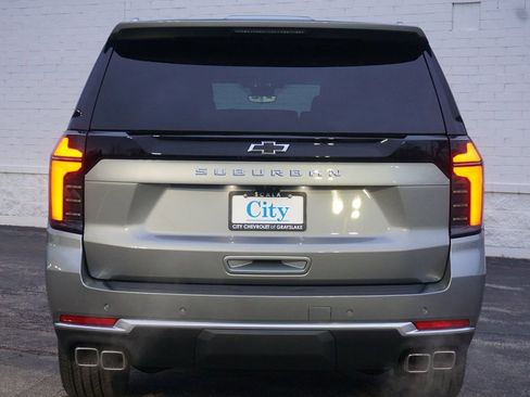 New 2026 Chevrolet Suburban High Country image 6