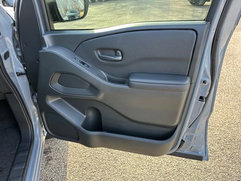 New 2026 Nissan Frontier SV w/ SV Convenience Package image 14