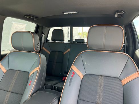 Used 2026 GMC Canyon AT4 AWD/4WD image 31
