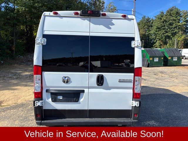 Used 2023 RAM ProMaster 2500 FWD image 7