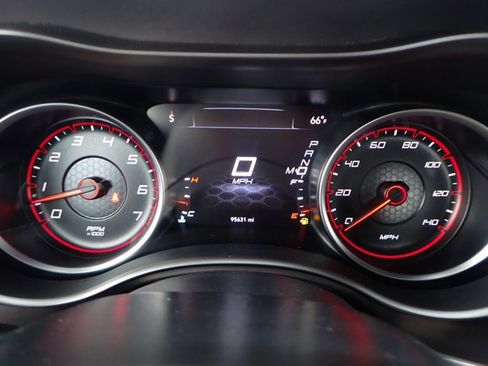 Used 2021 Dodge Charger SXT w/ Leather Interior Group image 22