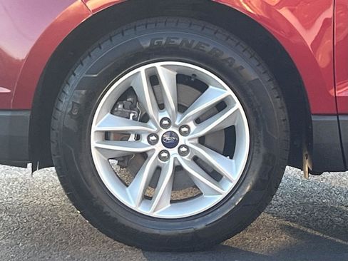 Used 2016 Ford Edge SEL w/ Equipment Group 201A image 30
