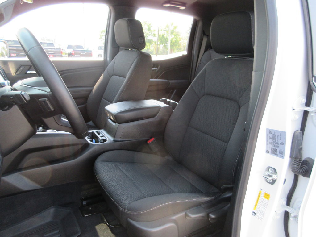 Certified 2025 GMC Canyon Elevation AWD/4WD image 20