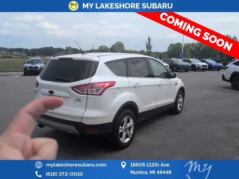 Used 2015 Ford Escape SE AWD/4WD image 8
