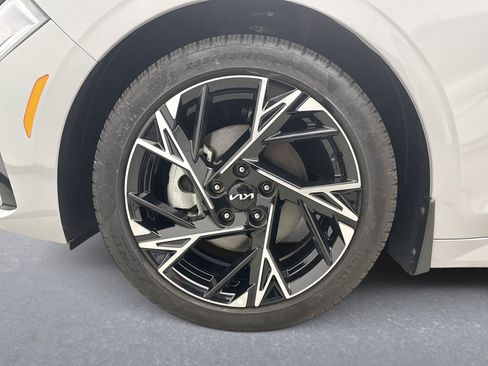 Used 2025 Kia K5 GT-Line w/ GT-Line Premium Package FWD image 26