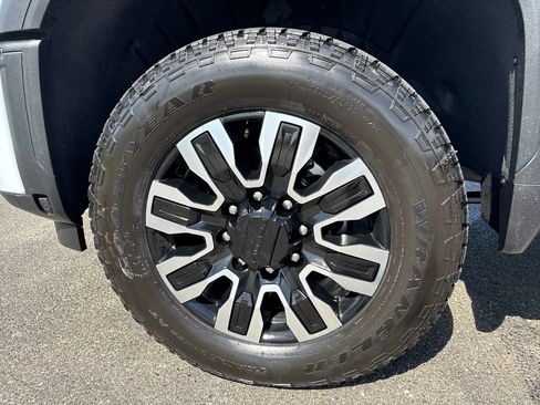 New 2026 GMC Sierra 2500 Denali Ultimate AWD/4WD image 58