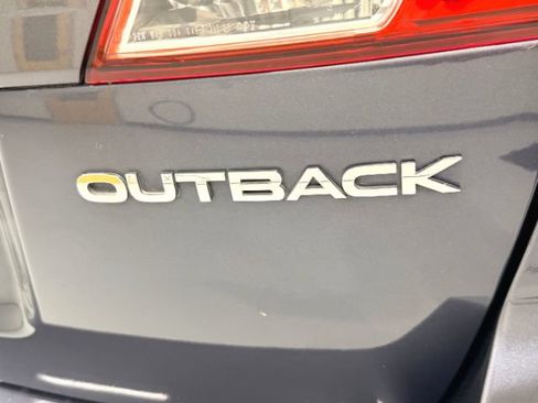 Used 2014 Subaru Outback 2.5i AWD/4WD image 8