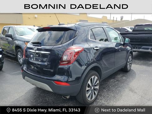 Used 2022 Buick Encore Preferred w/ Safety Package image 4