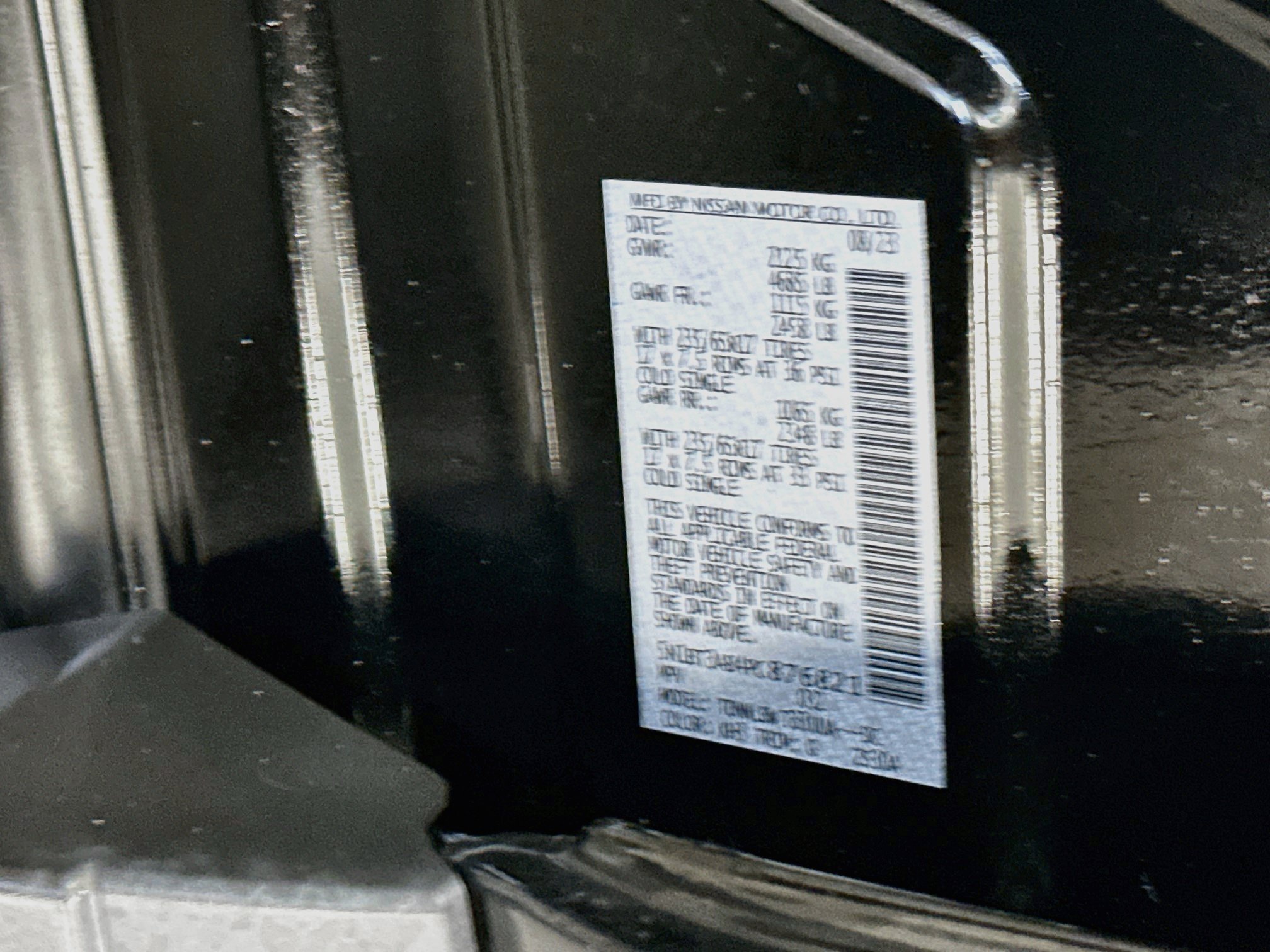 Used 2023 Nissan Rogue S AWD/4WD image 12