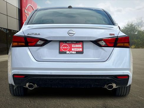 New 2026 Nissan Altima 2.5 SR FWD image 8