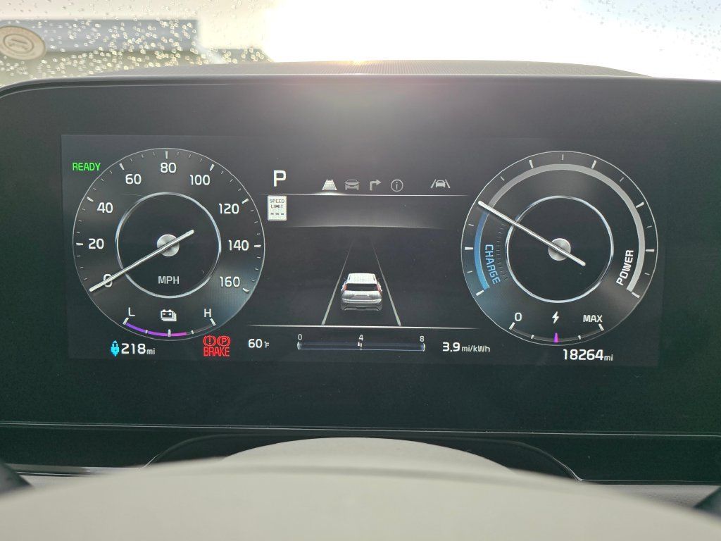 Certified 2023 Kia Niro Wave w/ Wave Preserve Package FWD image 31