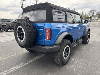 Used 2024 Ford Bronco Outer Banks w/ Sasquatch Package AWD/4WD video 3