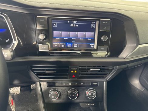 Used 2024 Volkswagen Jetta S image 14