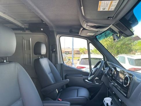 New 2026 Mercedes-Benz Sprinter 2500 image 29