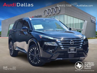 Used 2025 Nissan Rogue Platinum w/ Tech Package